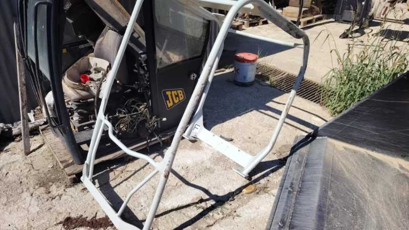 OmecoHub - TAKEUCHI TB217